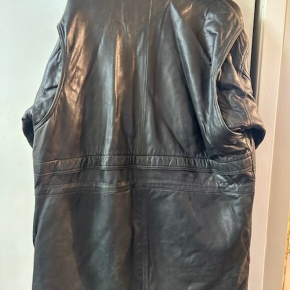 Men's Leather Coat - Picture 3 of 4